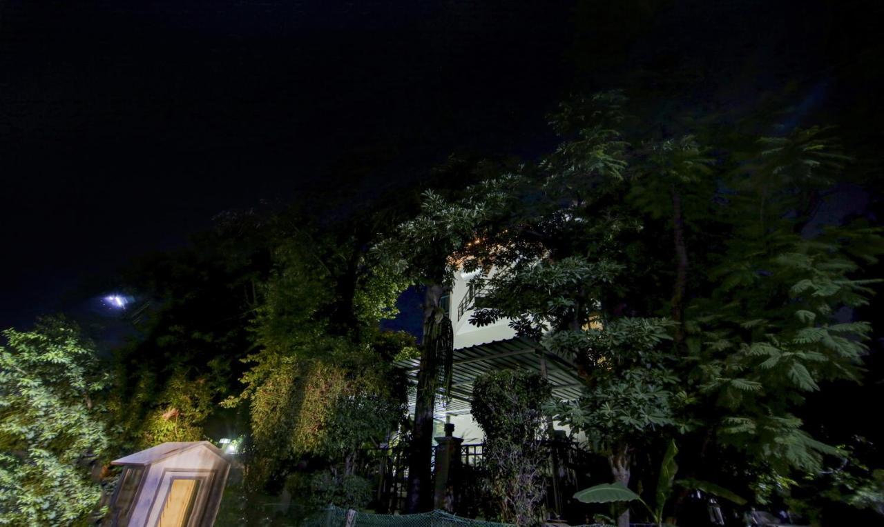 Treebo Mall View, Dlf Phase II Gurgaon Exterior photo